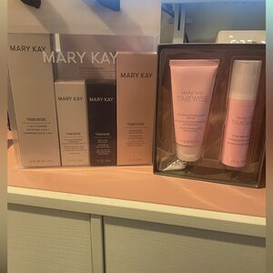Mary Kay TimeWise mMiracle Set PLUS Microdermabrasion set